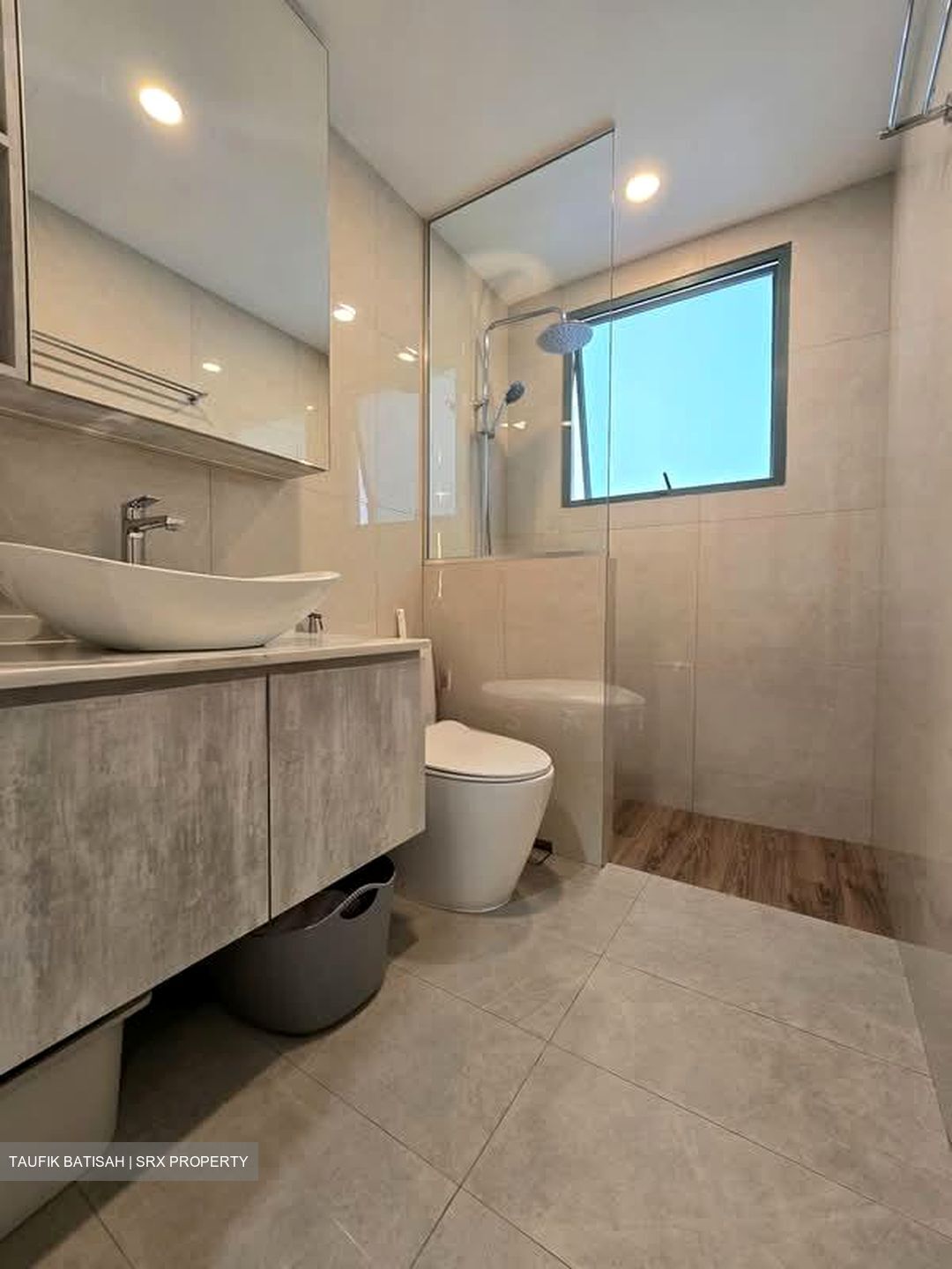 Palm Gardens (D23), Condominium #572049661